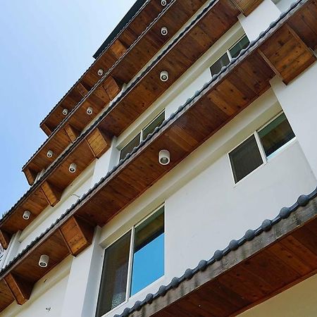 Xiu Shui Hotel Юйчі Екстер'єр фото