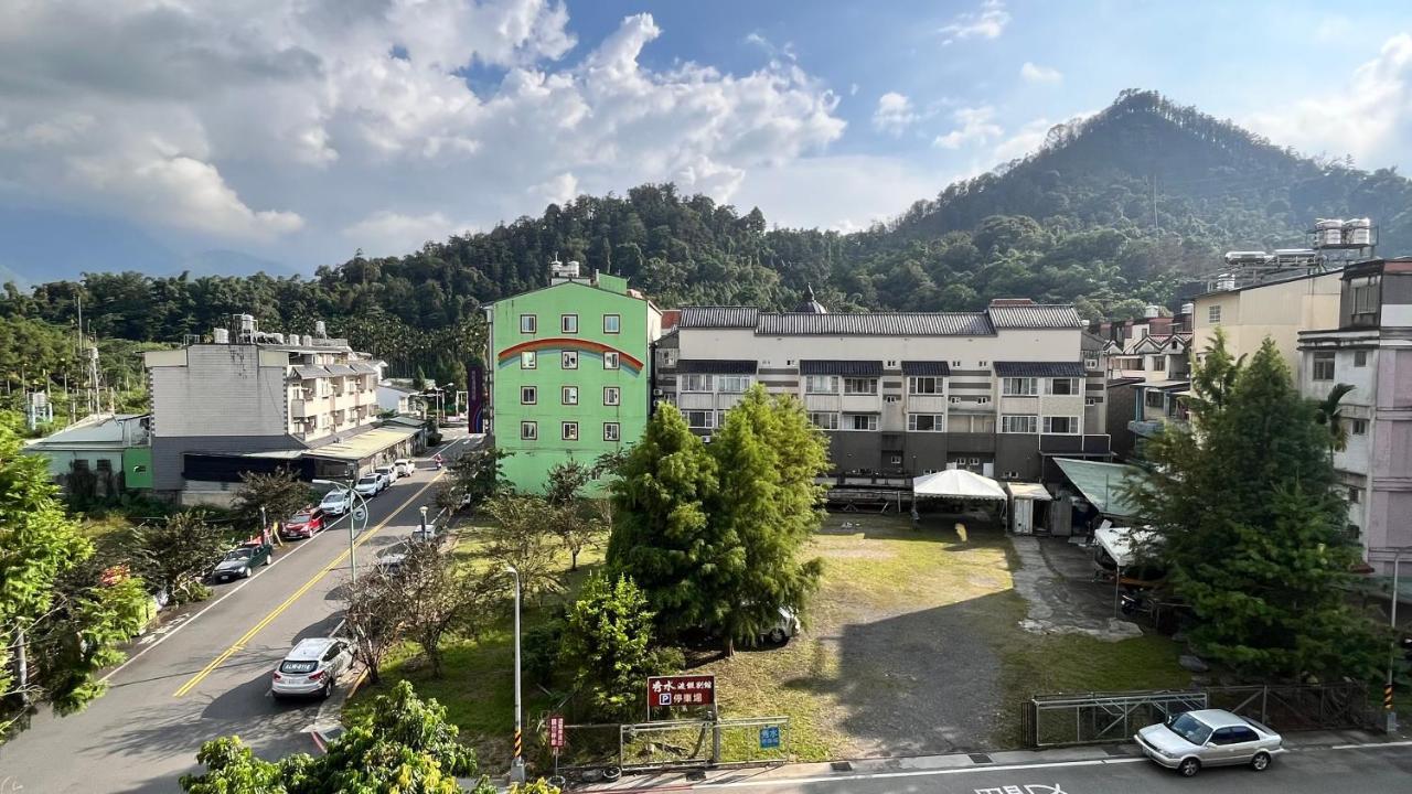 Xiu Shui Hotel Юйчі Екстер'єр фото