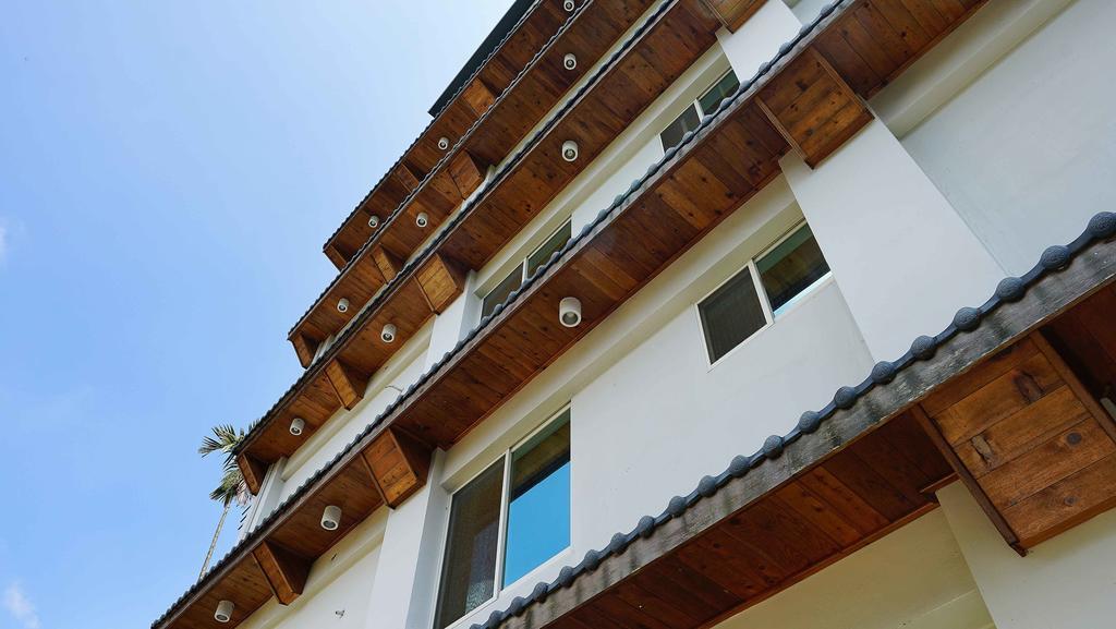 Xiu Shui Hotel Юйчі Екстер'єр фото
